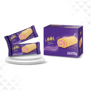 رول كيك بالفراولة